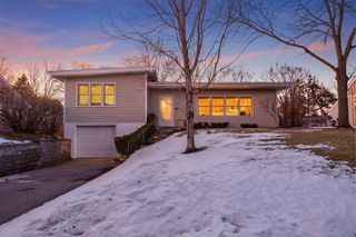 1829 Edgewood Avenue S, Saint Louis Park, MN 55426