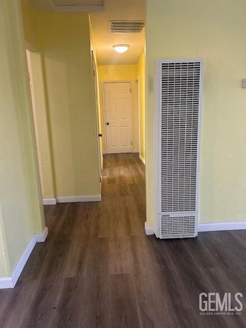 231 Bernard Street, Bakersfield, CA 93305