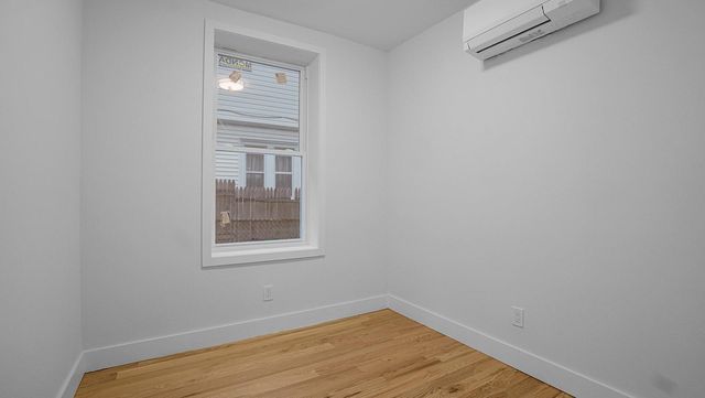 679 E 221st Street, Bronx, NY 10467