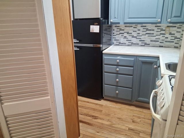 29 Hickory Street, Central Islip, NY 11722