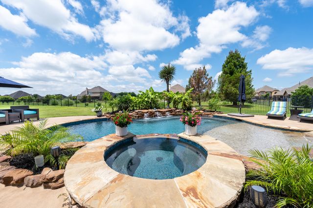 204 Trail Court, Mclendon Chisholm, TX 75032
