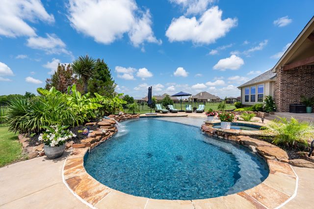 204 Trail Court, Mclendon Chisholm, TX 75032
