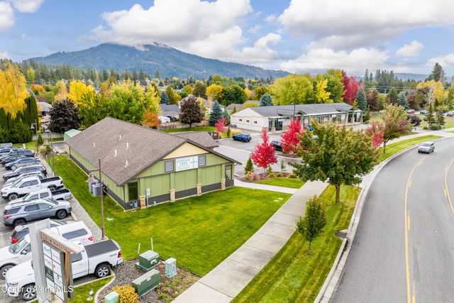 8300 N WAYNE DR, Hayden, ID 83835