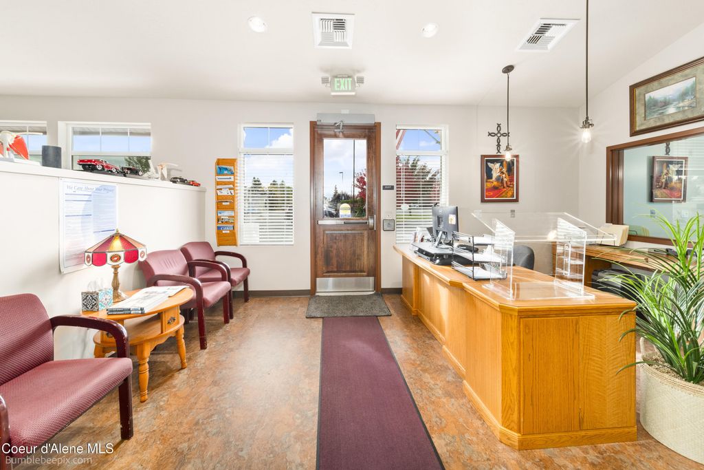 8300 N WAYNE DR, Hayden, ID 83835 photo 10