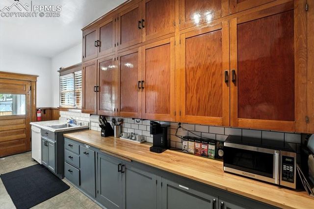 803 S Cascade Avenue, Colorado Springs, CO 80903