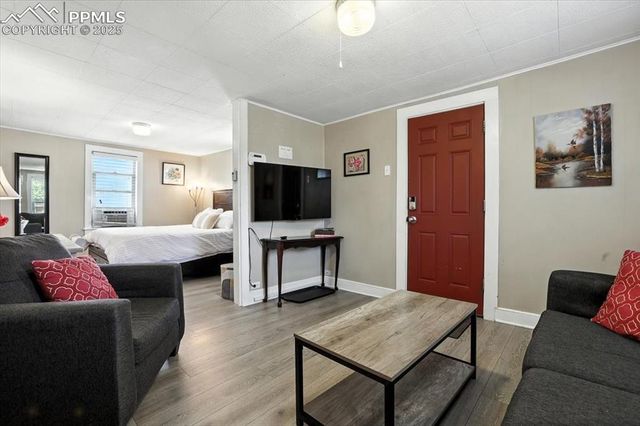 803 S Cascade Avenue, Colorado Springs, CO 80903