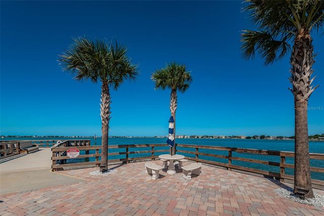 100 BLUFF VIEW DRIVE 511C, Belleair Bluffs, FL 33770