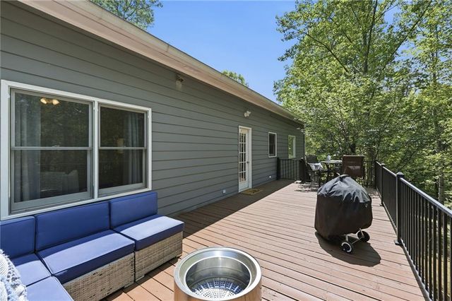 31 Altamont Court, Dahlonega, GA 30533