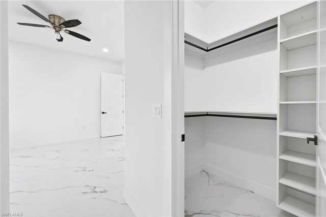 27 SW 8th PL, Cape Coral, FL 33991