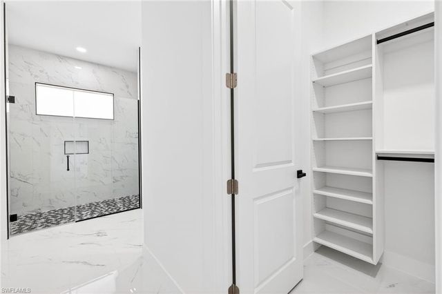 27 SW 8th PL, Cape Coral, FL 33991