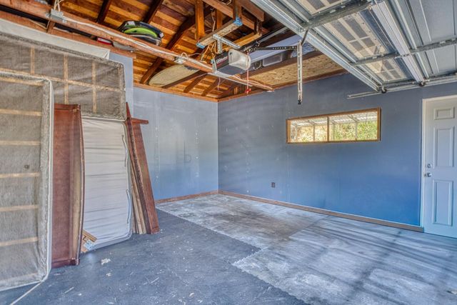 665 Paradise Road B, Salinas, CA 93907