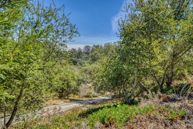 665 Paradise Road B, Salinas, CA 93907