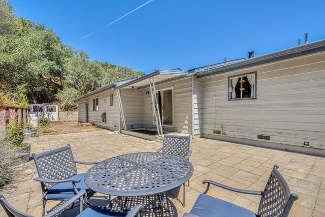 665 Paradise Road B, Salinas, CA 93907