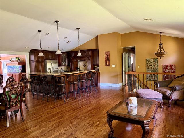 270 Bardonia Road, Nanuet, NY 10954