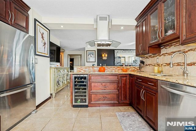 160 Overlook 4C, Hackensack, NJ 07601