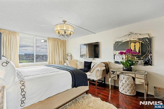 160 Overlook 4C, Hackensack, NJ 07601
