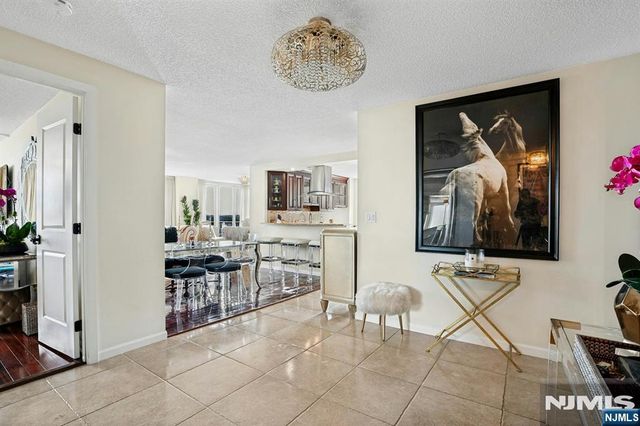 160 Overlook 4C, Hackensack, NJ 07601