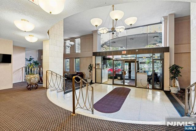160 Overlook 4C, Hackensack, NJ 07601