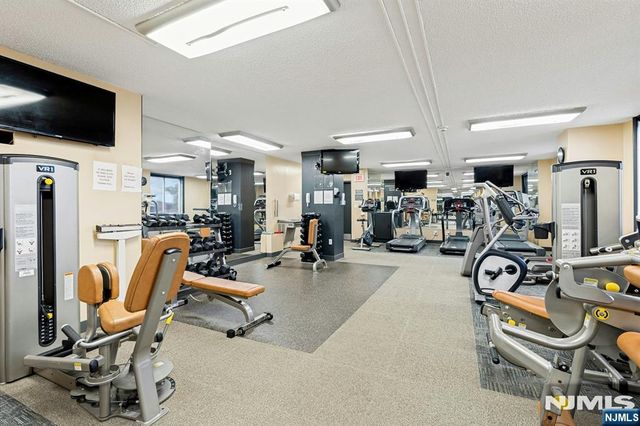 160 Overlook 4C, Hackensack, NJ 07601