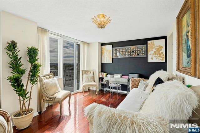 160 Overlook 4C, Hackensack, NJ 07601