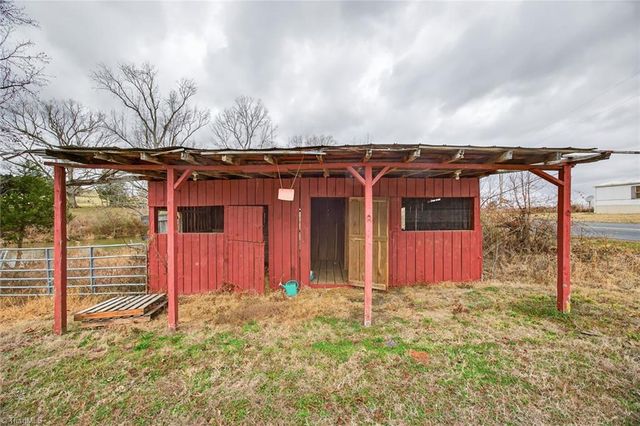 6227 Gravel Hill Road, Denton, NC 27239