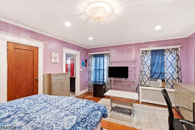 569 Berkeley Ave, City Of Orange Twp., NJ 07050