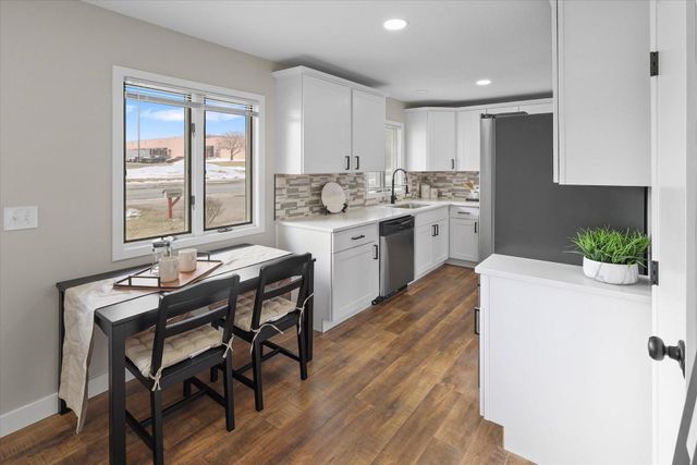 701 10th Street E, Hastings, MN 55033