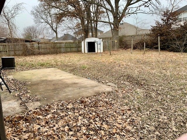 1509 Rolling Oaks, Rogers, AR 72756