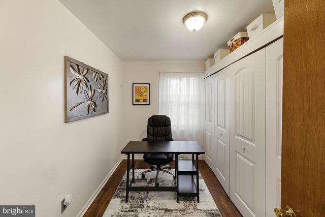 1666 HOLLY PKWY, Williamstown, NJ 08094