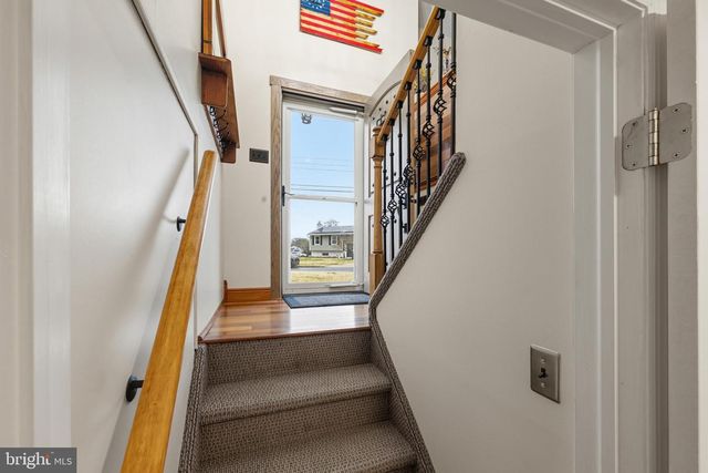 1666 HOLLY PKWY, Williamstown, NJ 08094