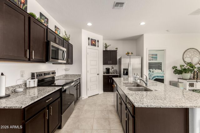 12041 E ASTER Lane, Florence, AZ 85132