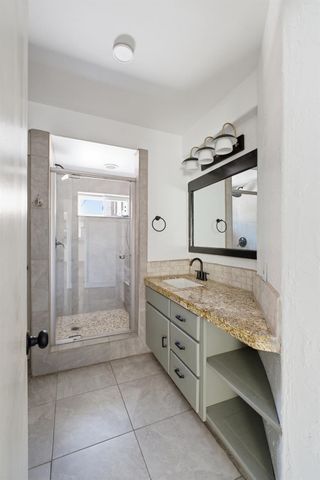 2146 N Maple Avenue, Fresno, CA 93703