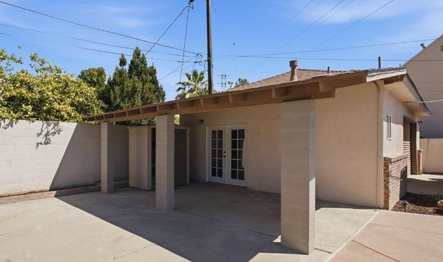 2146 N Maple Avenue, Fresno, CA 93703