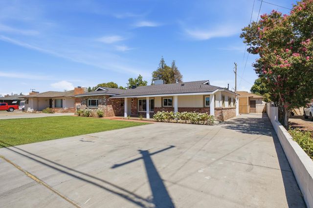 2146 N Maple Avenue, Fresno, CA 93703
