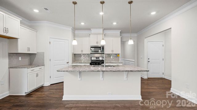 1615 Sweetmoss Loop, Denver, NC 28037