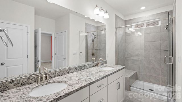 1615 Sweetmoss Loop, Denver, NC 28037