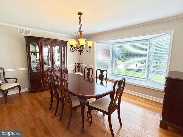 15 GREENFIELD DR N, Princeton Junction, NJ 08550