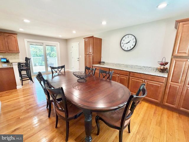 15 GREENFIELD DR N, Princeton Junction, NJ 08550