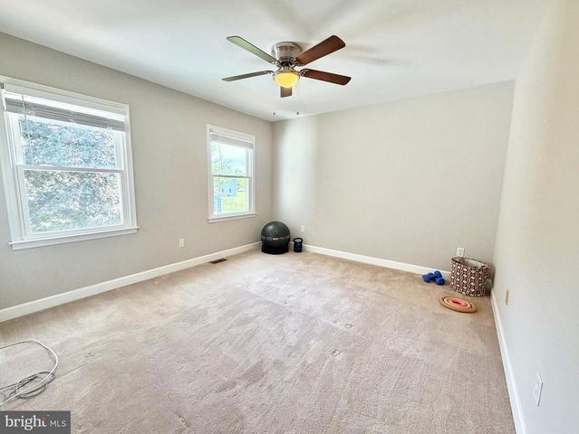 15 GREENFIELD DR N, Princeton Junction, NJ 08550