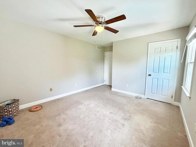 15 GREENFIELD DR N, Princeton Junction, NJ 08550