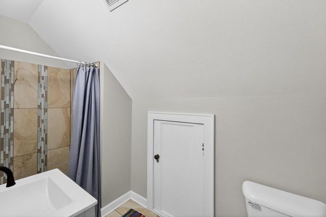 308 S 9th AVENUE, West Bend, WI 53095