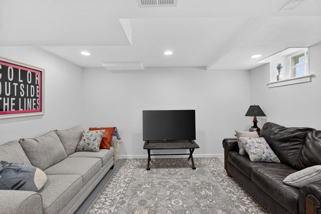 308 S 9th AVENUE, West Bend, WI 53095