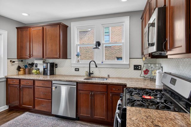 308 S 9th AVENUE, West Bend, WI 53095