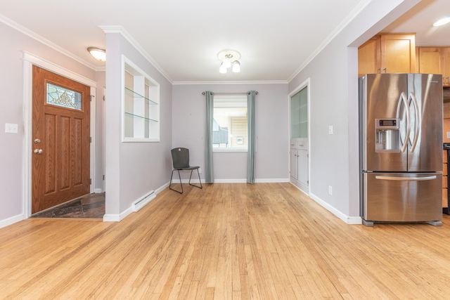 2215 Runnymede Boulevard, Ann Arbor, MI 48103