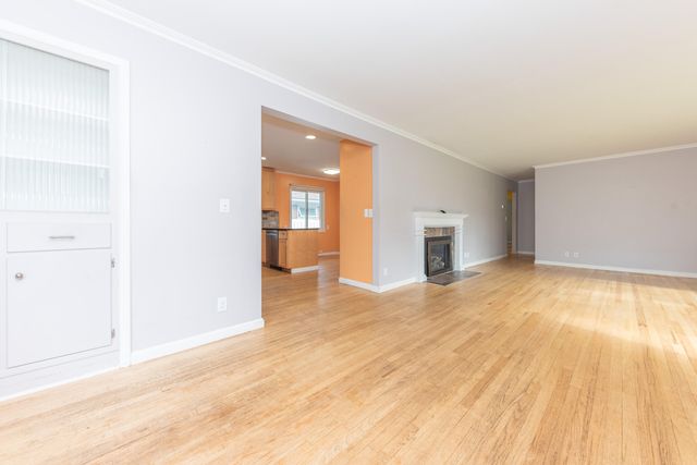 2215 Runnymede Boulevard, Ann Arbor, MI 48103