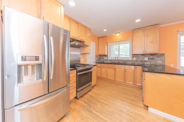 2215 Runnymede Boulevard, Ann Arbor, MI 48103