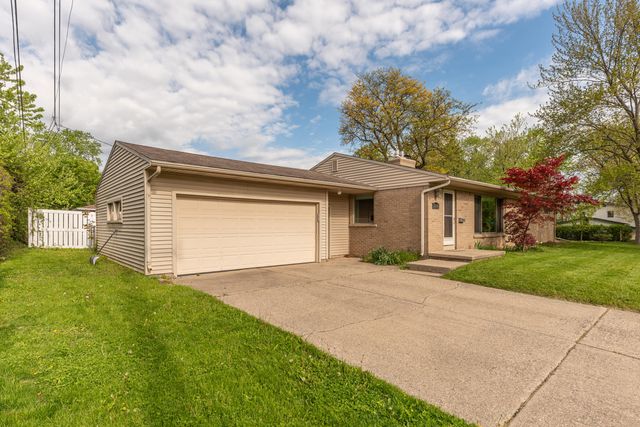 2215 Runnymede Boulevard, Ann Arbor, MI 48103
