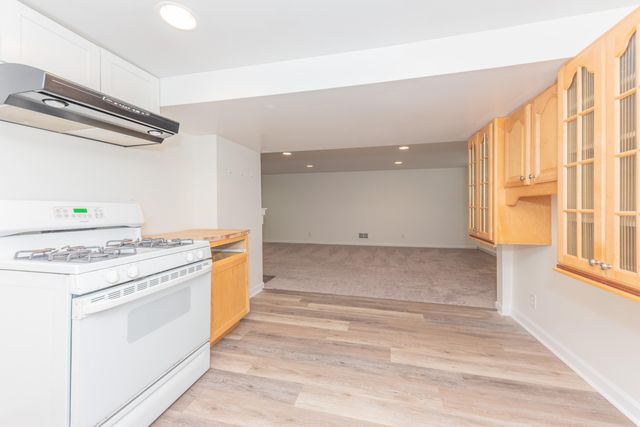 2215 Runnymede Boulevard, Ann Arbor, MI 48103