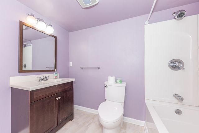 2215 Runnymede Boulevard, Ann Arbor, MI 48103