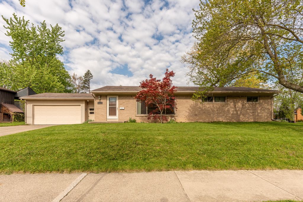 2215 Runnymede Boulevard, Ann Arbor, MI 48103
